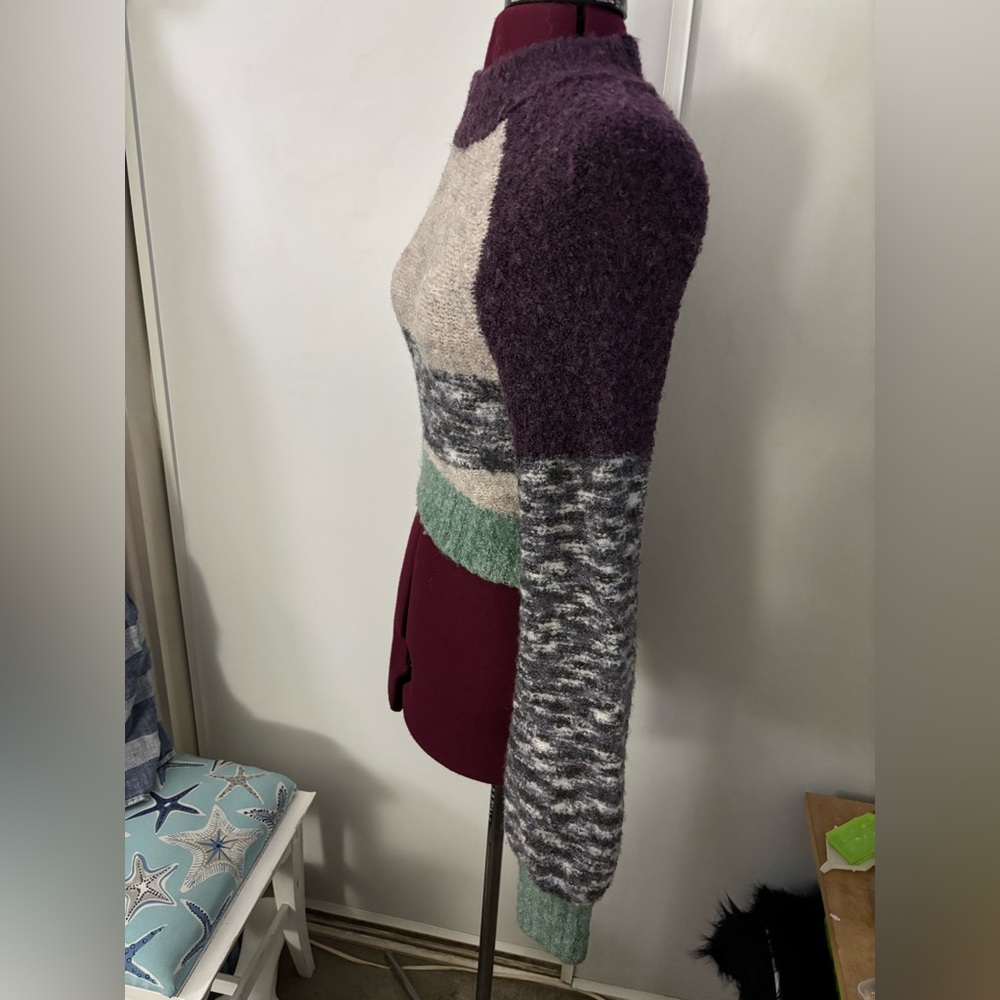EUC Urban Outfitters multicolored Colorblock Women's Sweater, Size Small - Picture 2 of 3